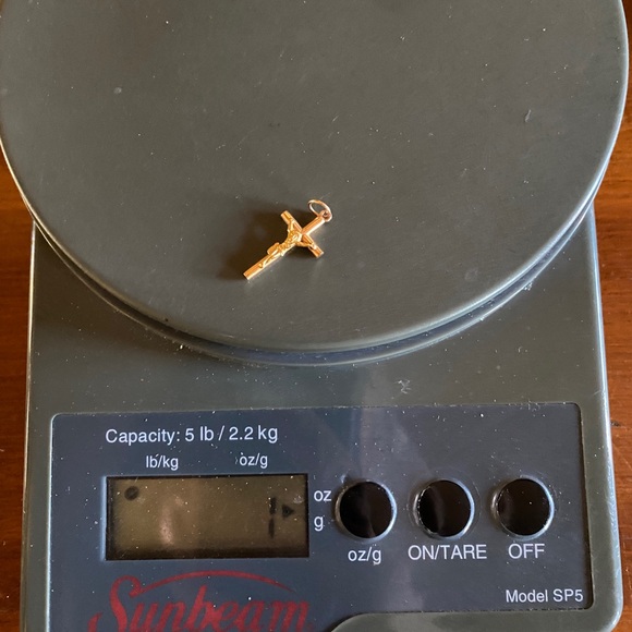 Vintage 18K Portuguese Gold Crucifix Cross Pendant Charm - Picture 5 of 6